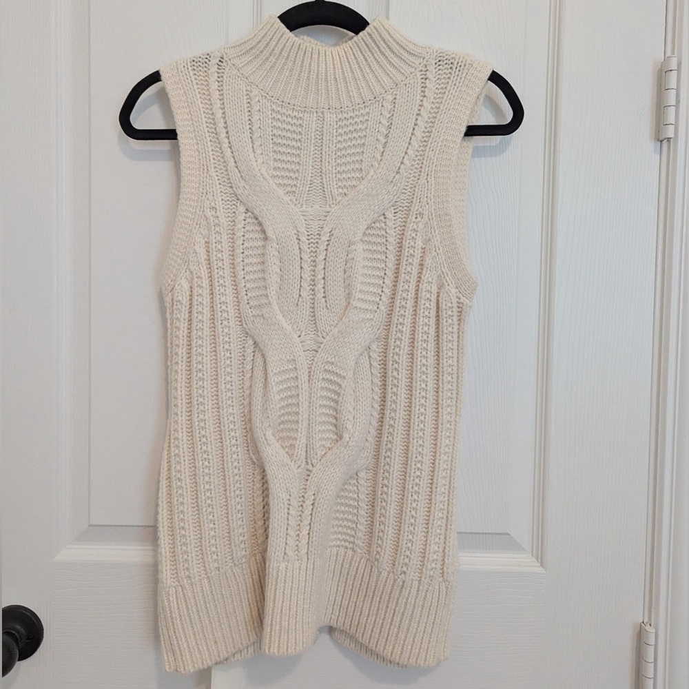 Club Monaco Cream Cable Knit Sleeveless Sweater